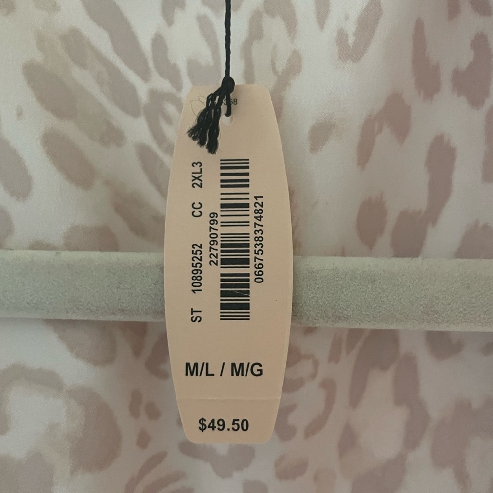 Victoria’s Secret silk robe new with tags so small